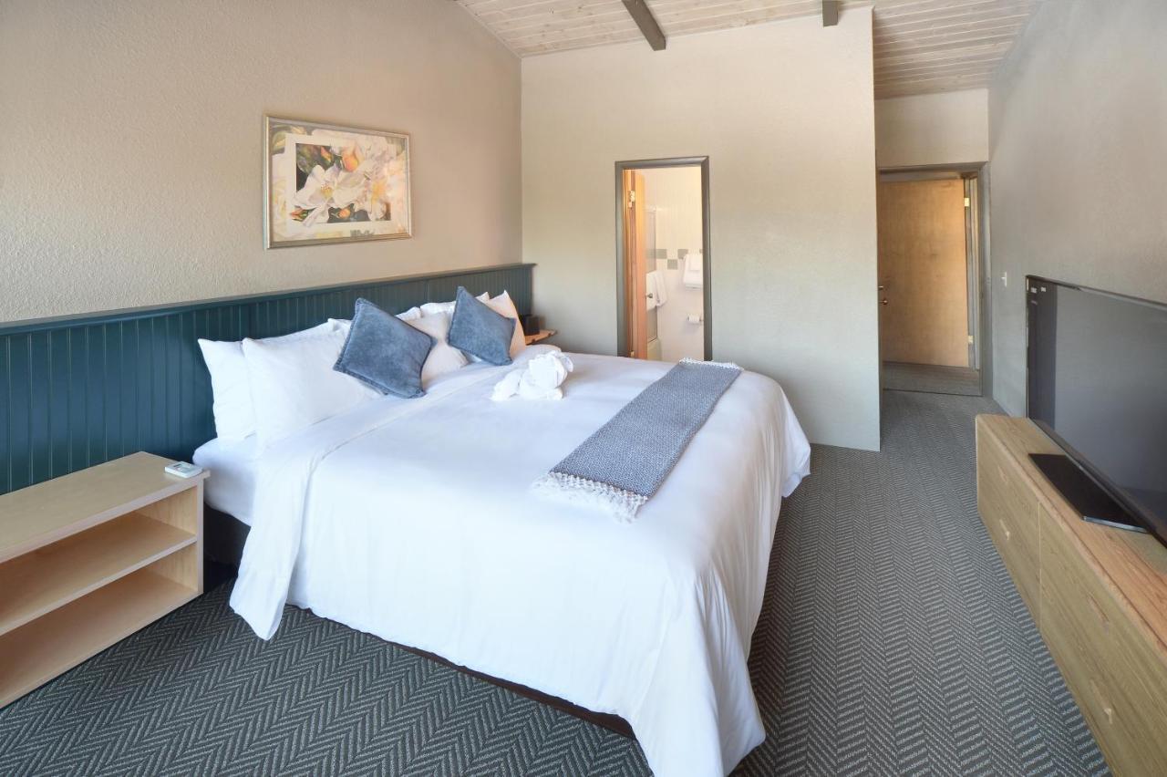 Roaring Brook Ranch Resort Lac George Extérieur photo
